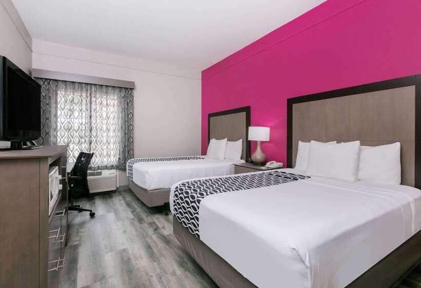 酒店 La Quinta Inn & Suites By Wyndham Fredericksburg