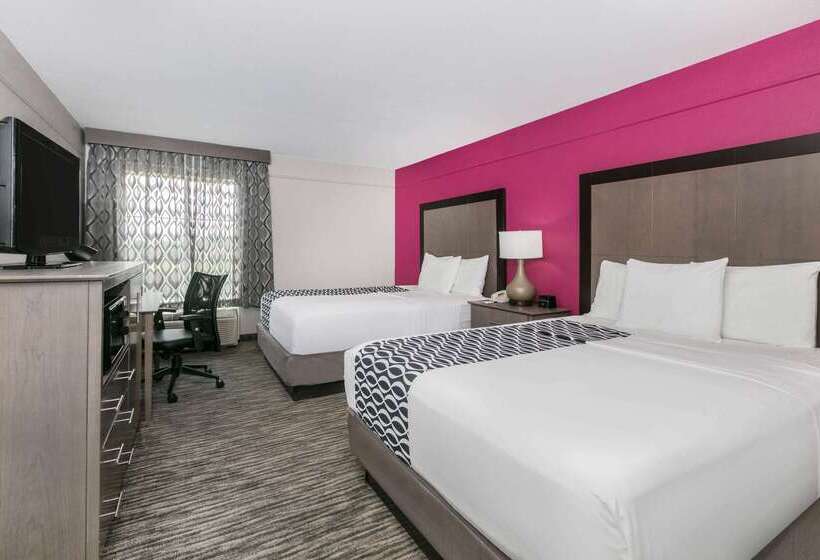 酒店 La Quinta Inn & Suites By Wyndham Fredericksburg