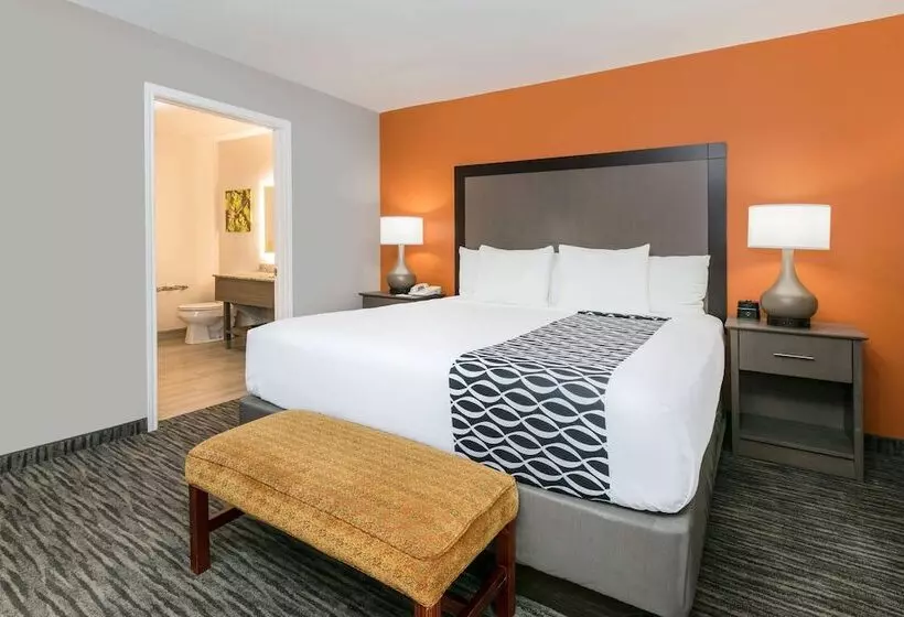 酒店 La Quinta Inn & Suites By Wyndham Fredericksburg