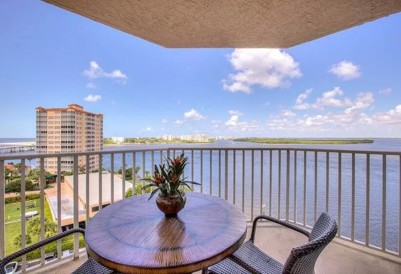 ホテル Lovers Key Resort