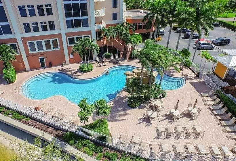 ホテル Lovers Key Resort