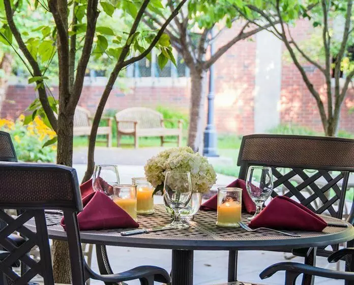 Отель Wyndham Garden Trenton