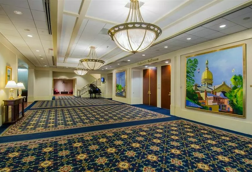 Отель Wyndham Garden Trenton