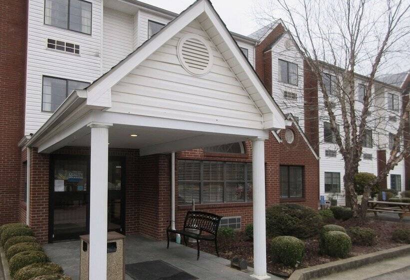 فندق Quality Inn & Suites Prestonsburg Next To Mountain Arts Center