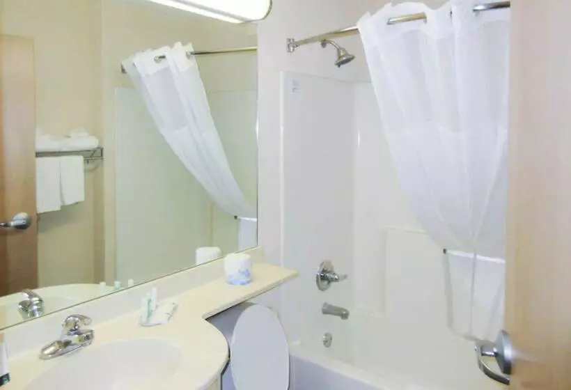 Hotelli Quality Inn & Suites Prestonsburg Next To Mountain Arts Center