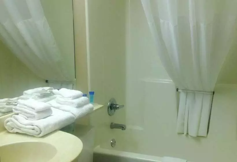 Hotelli Quality Inn & Suites Prestonsburg Next To Mountain Arts Center