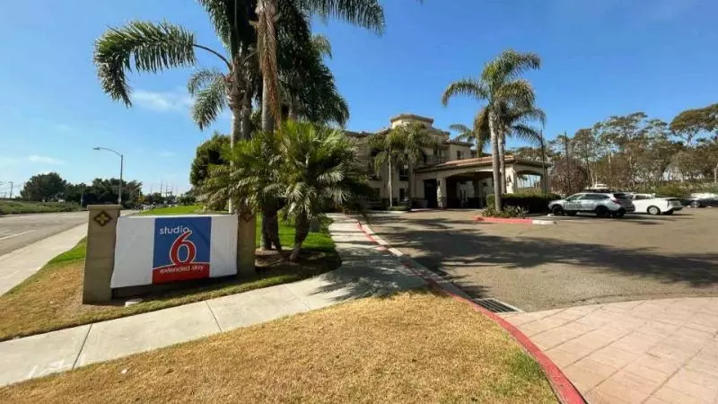 호텔 Studio 6 Carlsbad, Ca