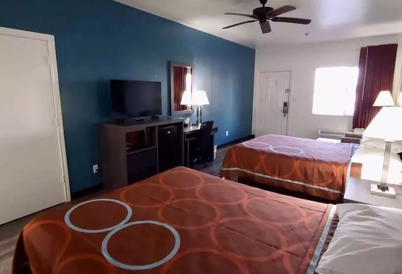 Отель Super 8 By Wyndham Forney/east Dallas