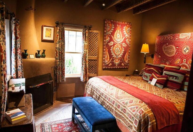 هتل The Inn Of The Five Graces