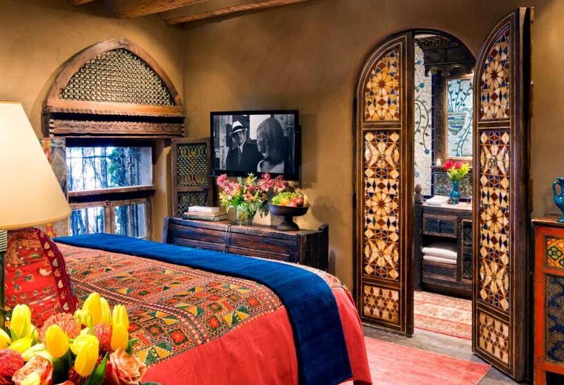 هتل The Inn Of The Five Graces