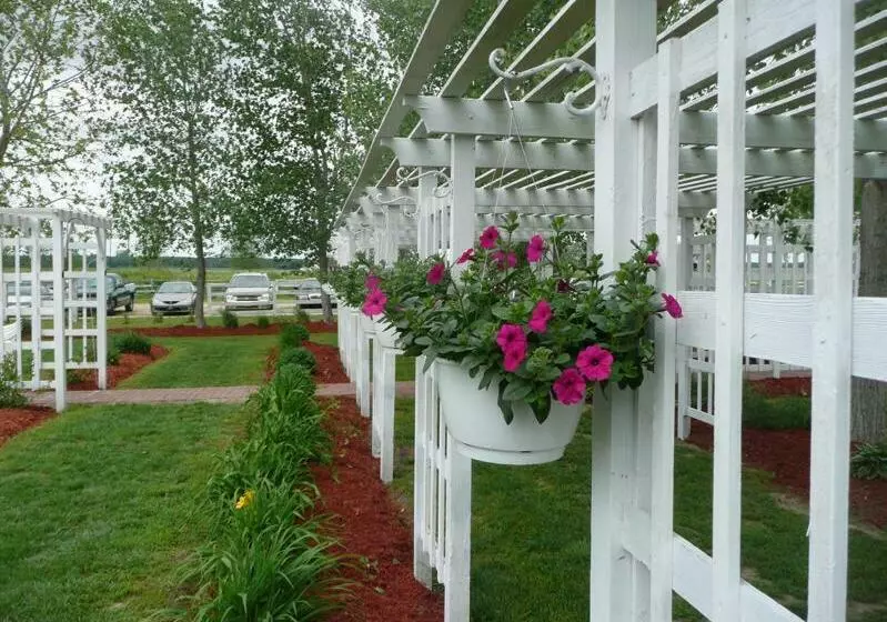 בית מלון כפרי Victorian Veranda Country Inn