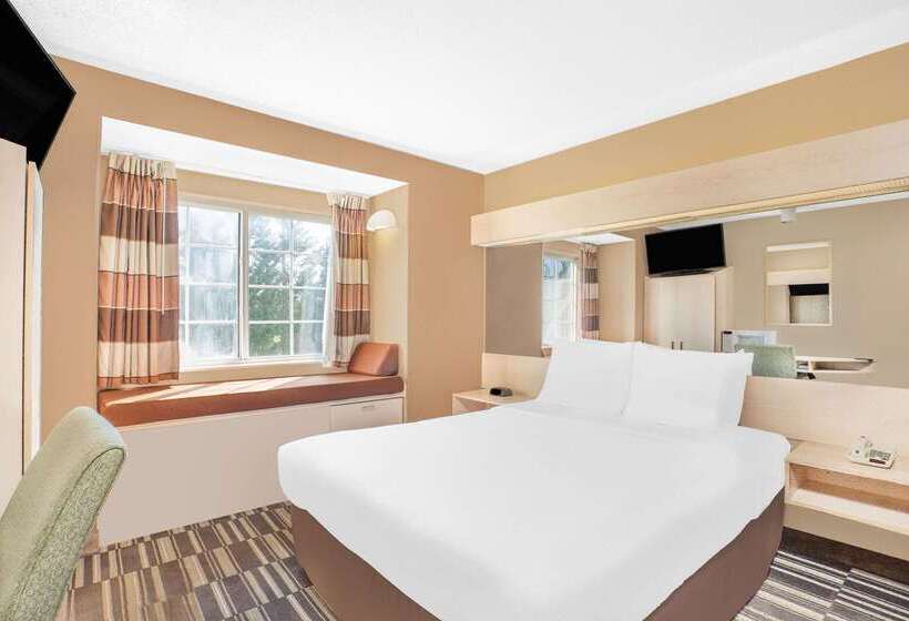 Microtel Inn And Suites   Salisbury