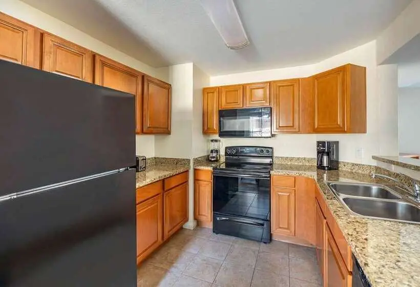 استراحتگاه Hilton Vacation Club Desert Retreat Las Vegas