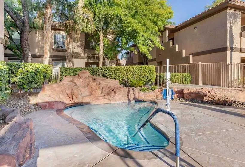 استراحتگاه Hilton Vacation Club Desert Retreat Las Vegas