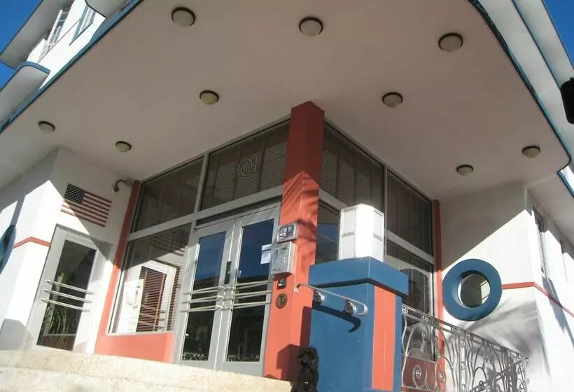 בית מלון כפרי Sherbrooke All Suites