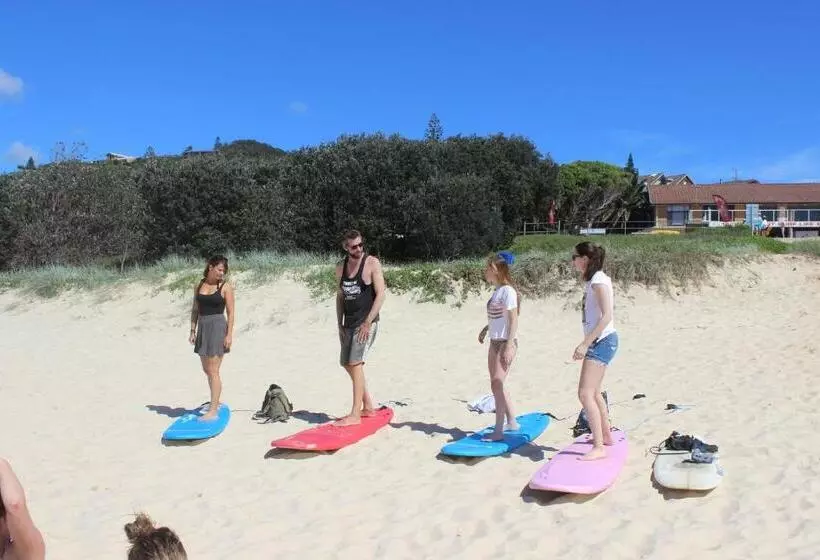هاستل Beachside Backpackers