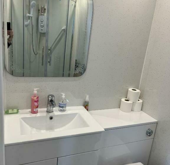 Hospedaria The Village Inn