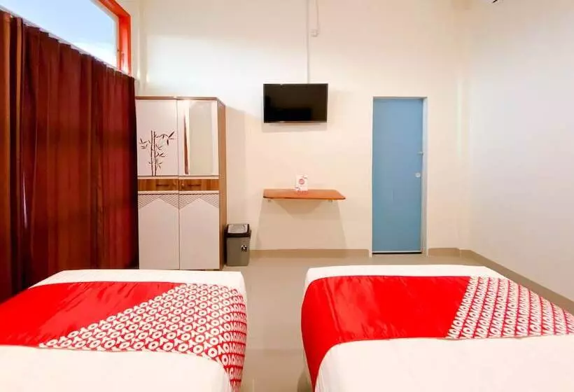 ホテル Falah Residence Syariah