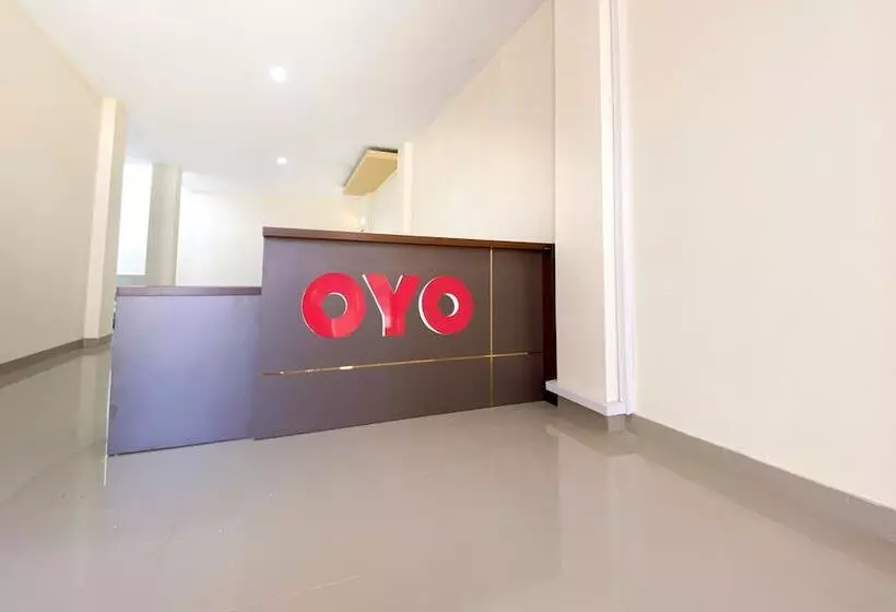 ホテル Falah Residence Syariah