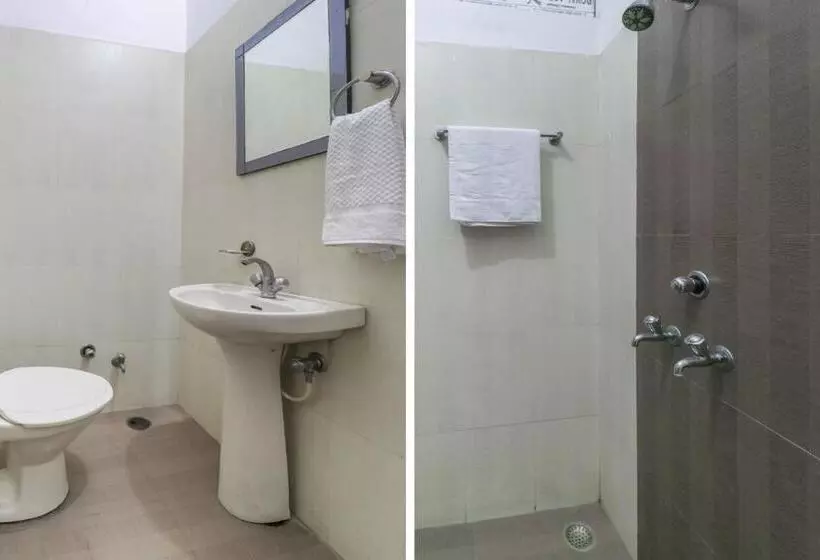 Hotelli Mg Mehak Garden