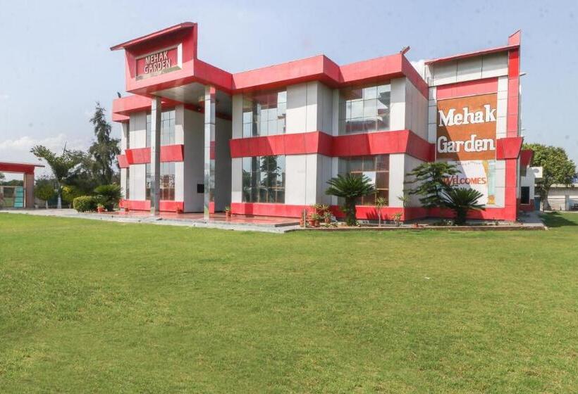 בית מלון כפרי Mg Mehak Garden
