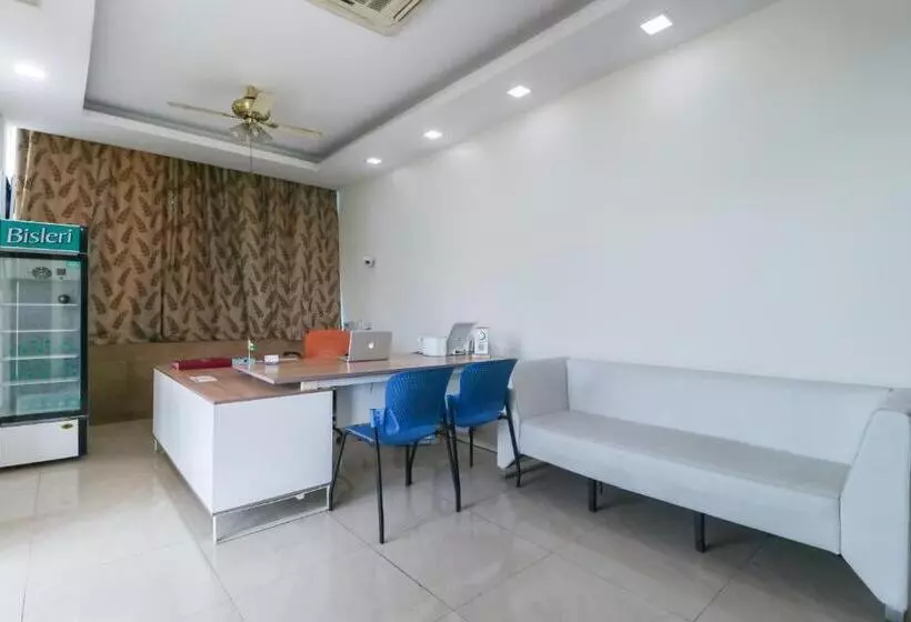Hotelli Mg Mehak Garden