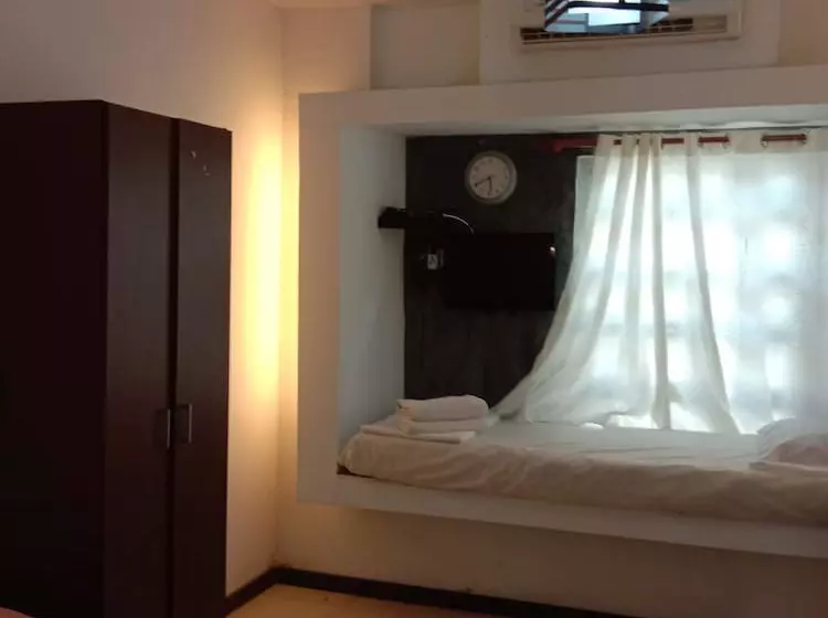 ホテル Oyo 90046 Bangi Guest House