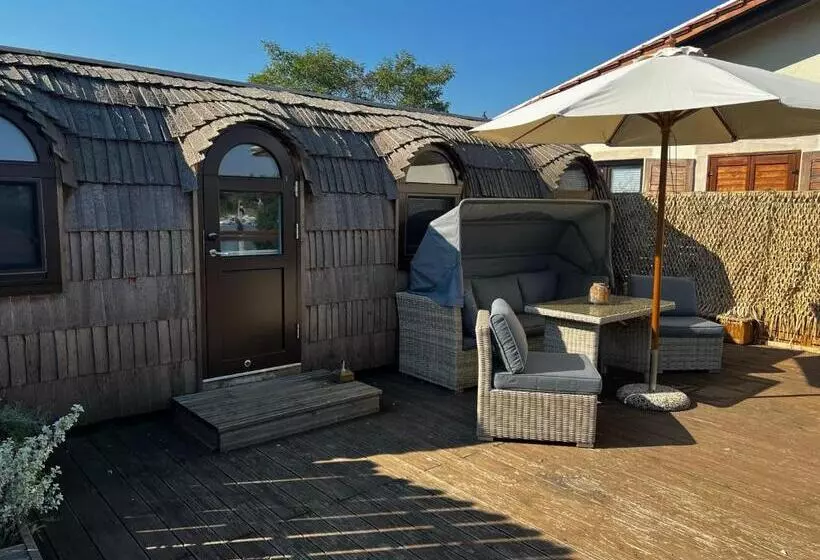 Hotelli Iglu An Land