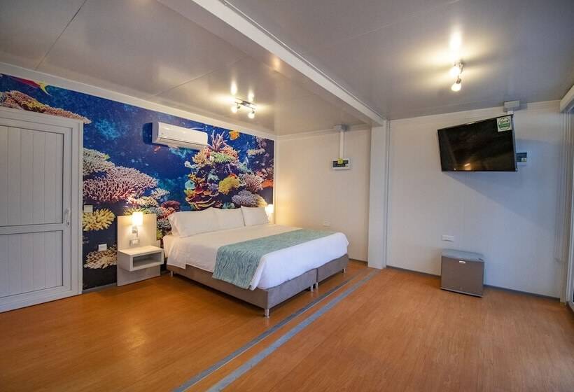 Отель Reina Del Mar By Dorado