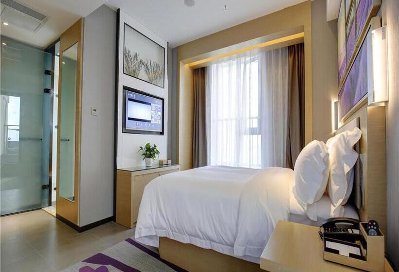 Lavande Hotel Chengdu Dafeng Shixi Park Subway Station