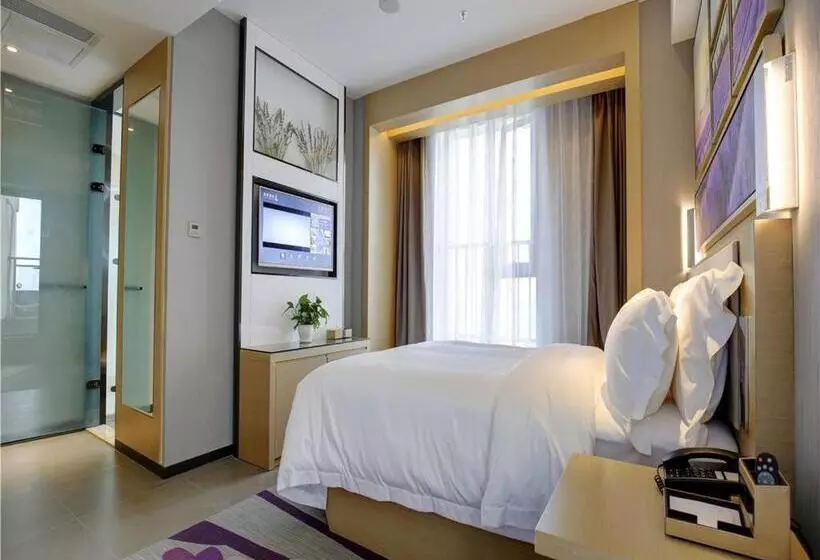 Lavande Hotel Chengdu Dafeng Shixi Park Subway Station