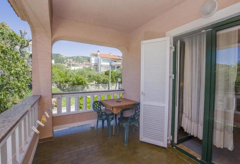 פנסיון Rooms Anđela