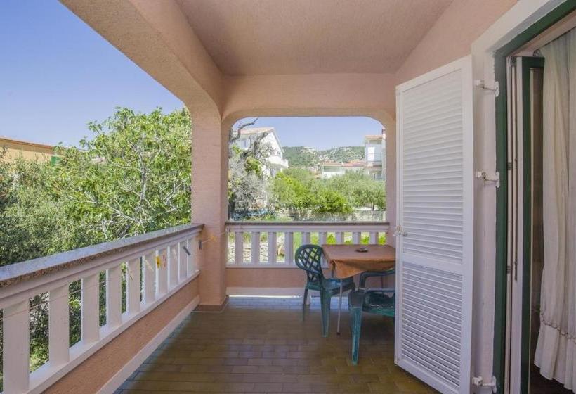 פנסיון Rooms Anđela