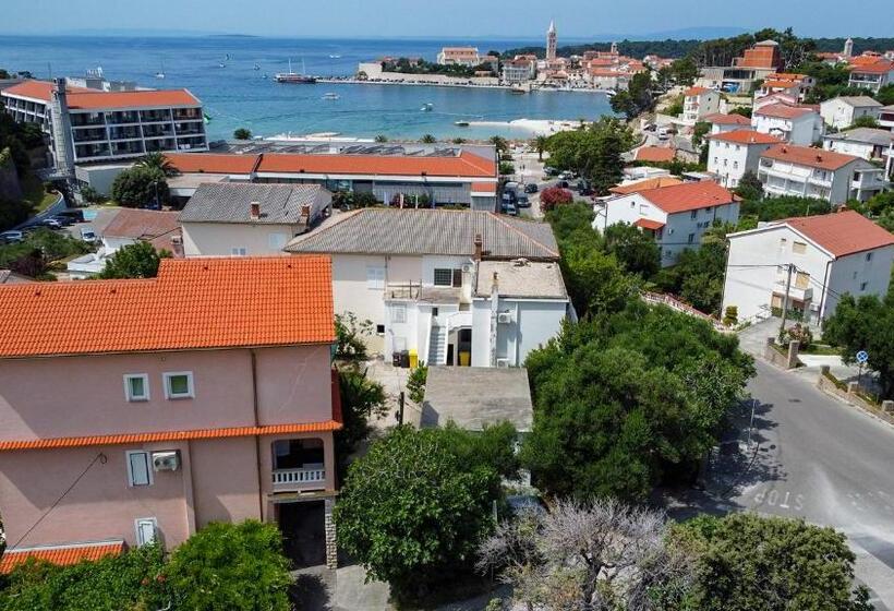 פנסיון Rooms Anđela