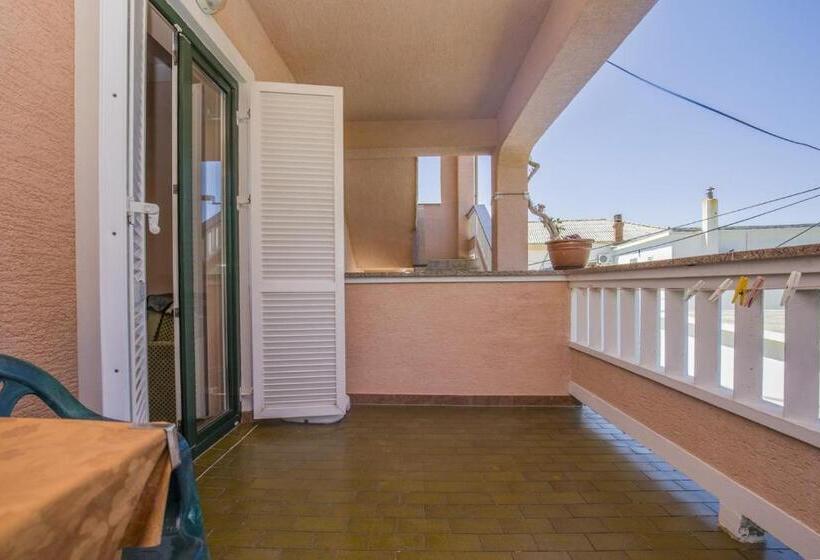 פנסיון Rooms Anđela