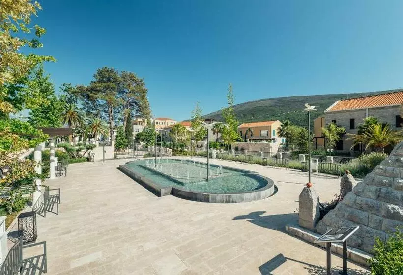 Portonovi Resort
