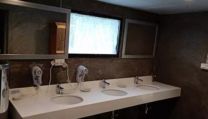 هاستل Yes, Sir Homestay 2