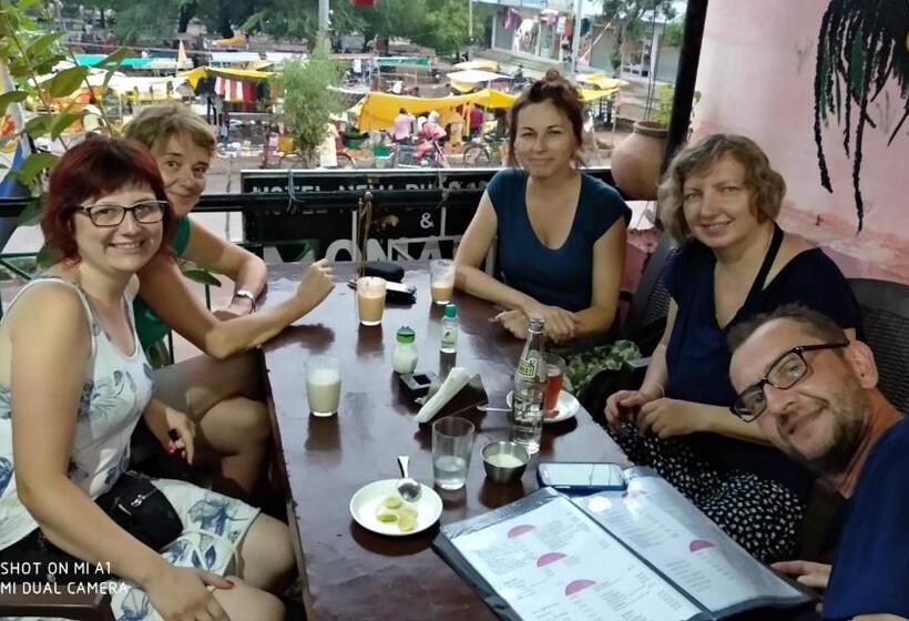 Hostel Buddha Khajuraho