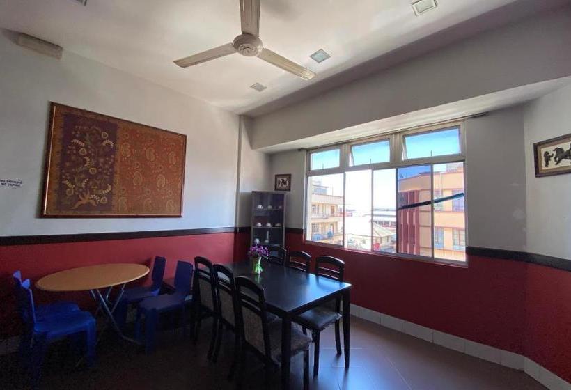 Hotel Oyo 89997 Kurnia