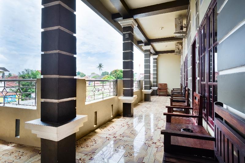 酒店 Reddoorz At Km 5 Palembang