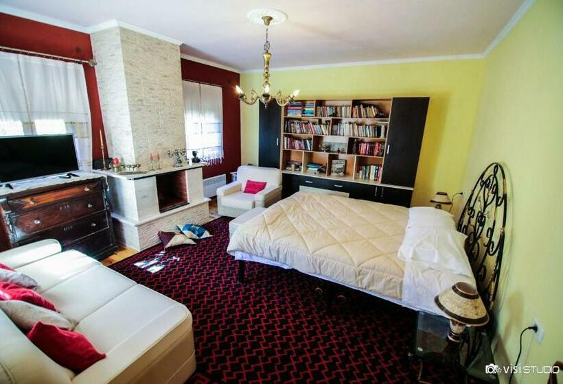 펜션 Bujtina Leon's Apartments