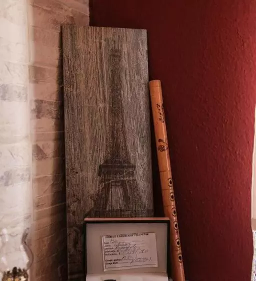 ペンション Bujtina Leon's Apartments