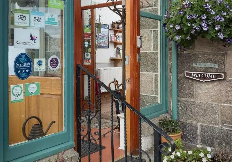 Majatalo Cairngorm Guest House