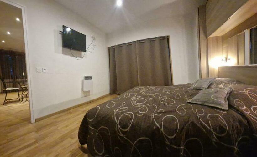 پانسیون Chalet Les Moineaux Chambres D Hôtes