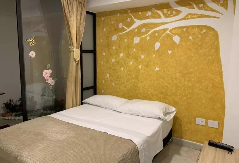 ペンション Hostel Casa Zambrano