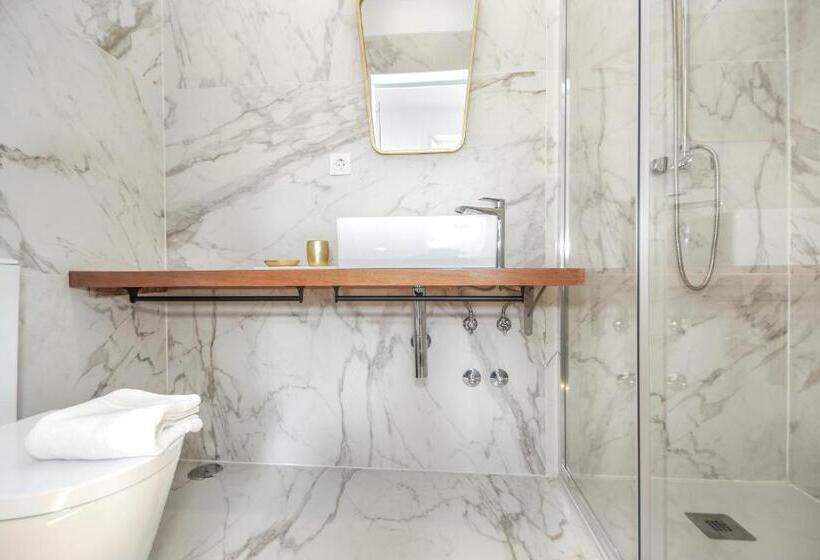 Pensão Saldanha Pool & Garden