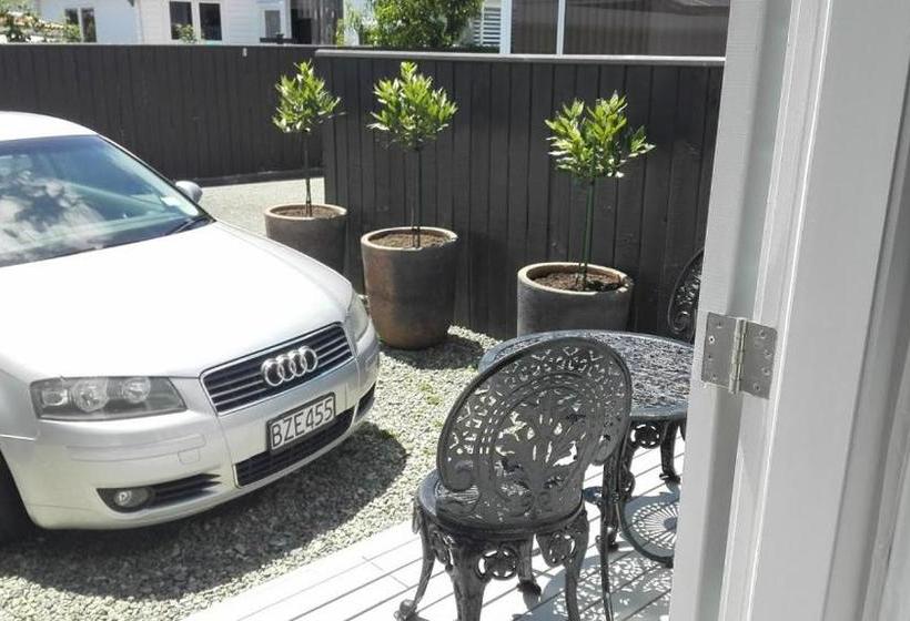 ペンション Villa On Milton