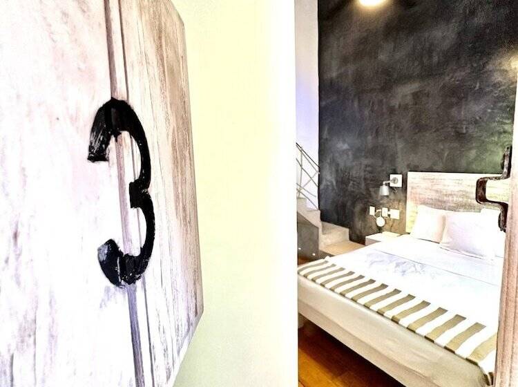 Bed and Breakfast Baja House