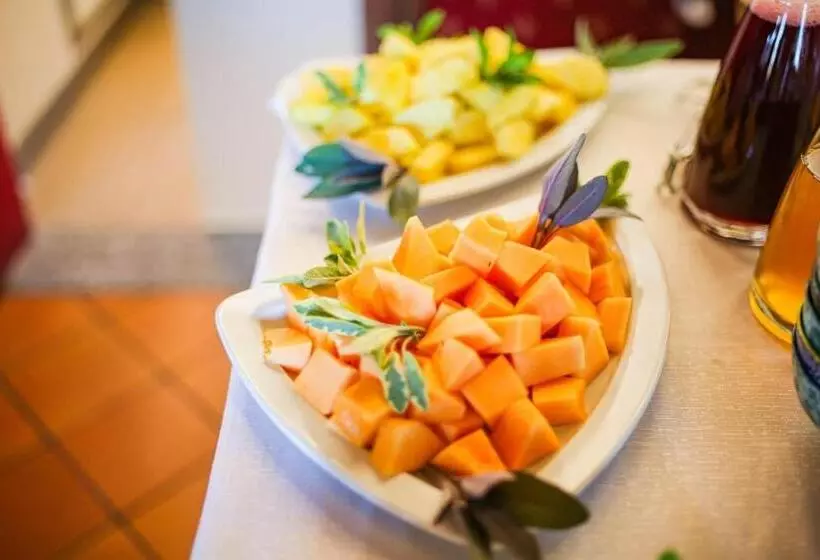 ホテル Felicin  Villa Stella