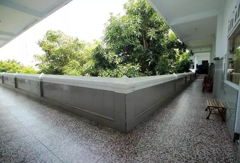 هتل Oyo 1669  Vista Syariah